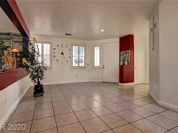 5th image of 6818 Rose Mallow St