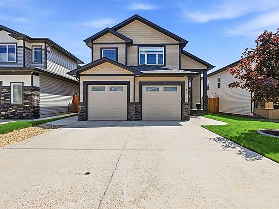 2nd image of 73 S Maclean Close