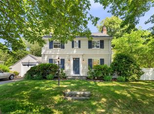 36 Kay Blvd, Newport, RI 02840