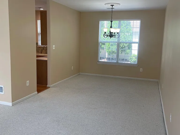 20389 Radcliff Ter — Photo 13