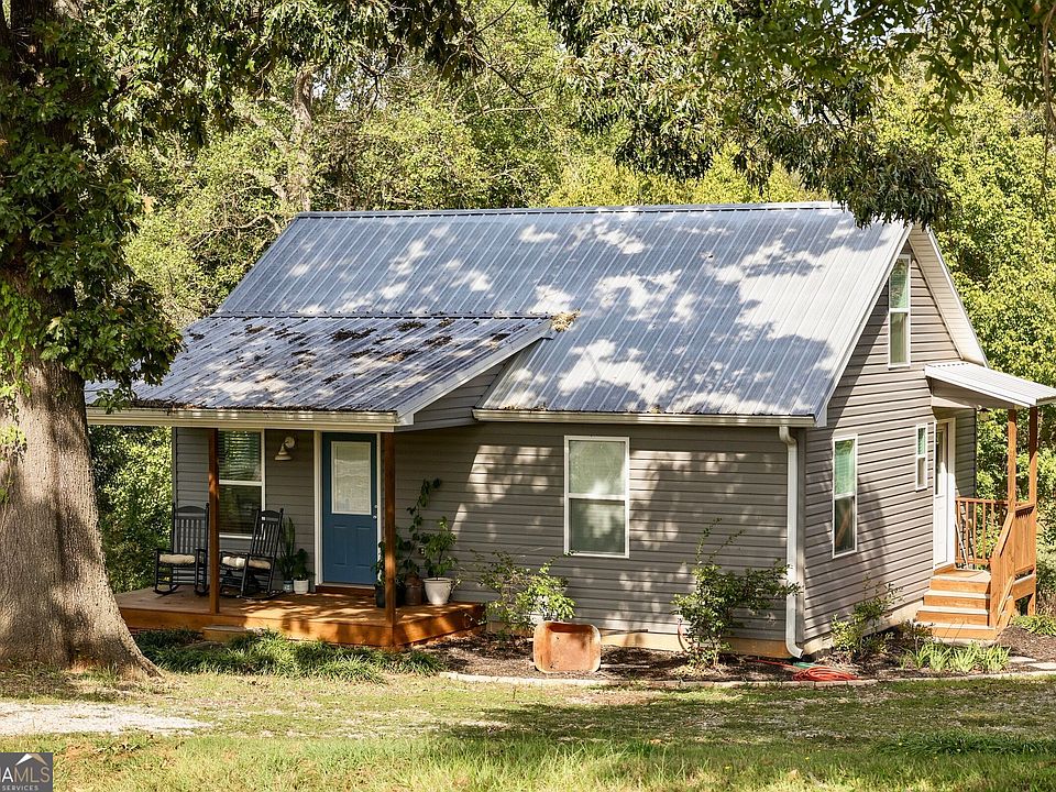 1st image of 613 Chambers Rd
