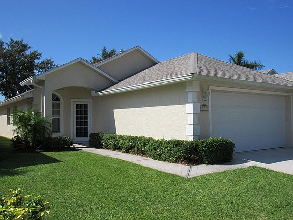 2nd image of 511 Priscilla Pl