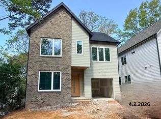 1809 Bennett St, Raleigh, NC 27604