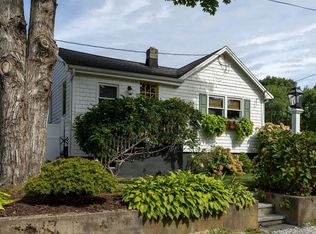 13 Lincoln St, Wareham, MA 02571
