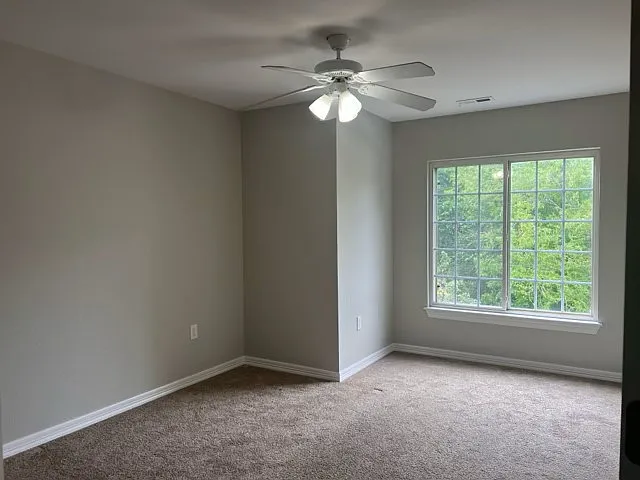 564 S Pierremont Dr #1 — Photo 10