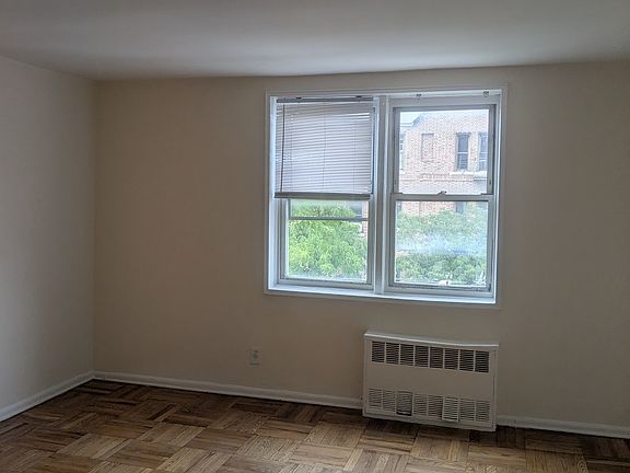 5th image of 75-06 Woodside Ave #5C