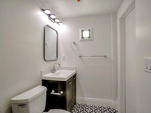 4th image of 3038 Jackson St #A