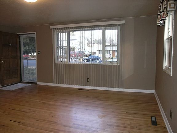 Entry and Living Area 