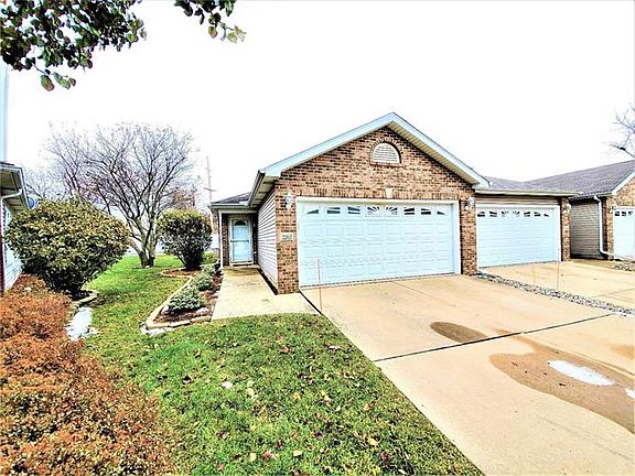 2nd image of 2262 Sandcastle Dr