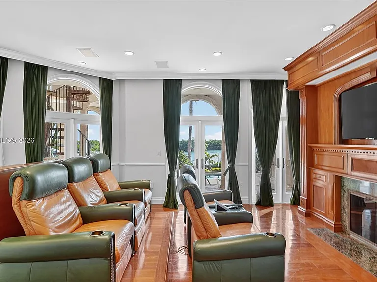 260 Cape Florida Dr — Photo 100