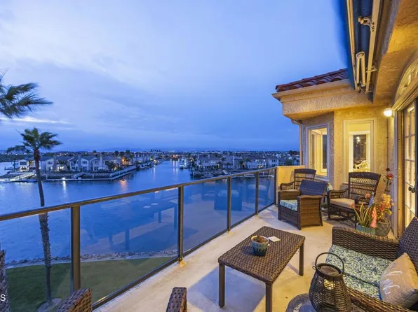 1712 Emerald Isle Way, Oxnard, CA 93035