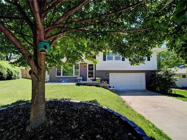 5629 W 50th St, Roeland Park, KS 66202