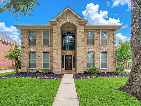 3rd image of 2227 Country Mile Ln