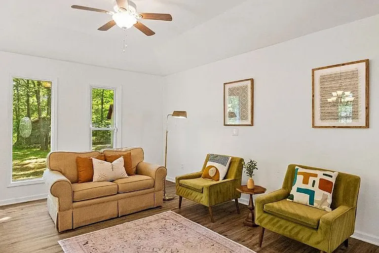 5801 Lindenwood Dr — Photo 20