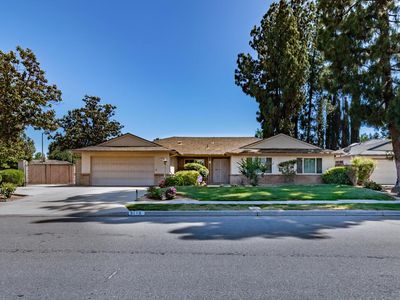 3115 W Robinwood Ln, Fresno, CA, 93711