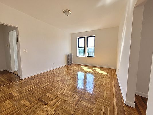 1st image of 2280 Grand Ave #6B