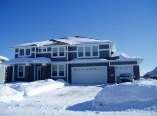 6694 Alverno Ct, Inver Grove Heights, MN 55077