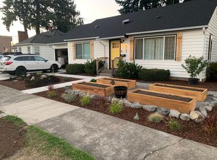 923 NE Lincoln St, Hillsboro, OR
