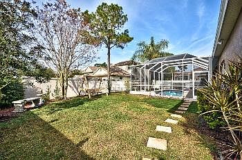 5th image of 2109 Chestnut Forest Dr