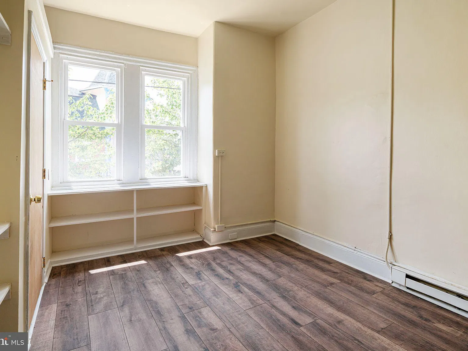 1 bed, 1.0 bath, 600 sqft, $1,200 — Photo 4