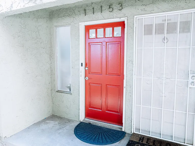 11153 Morrison St — Photo 46