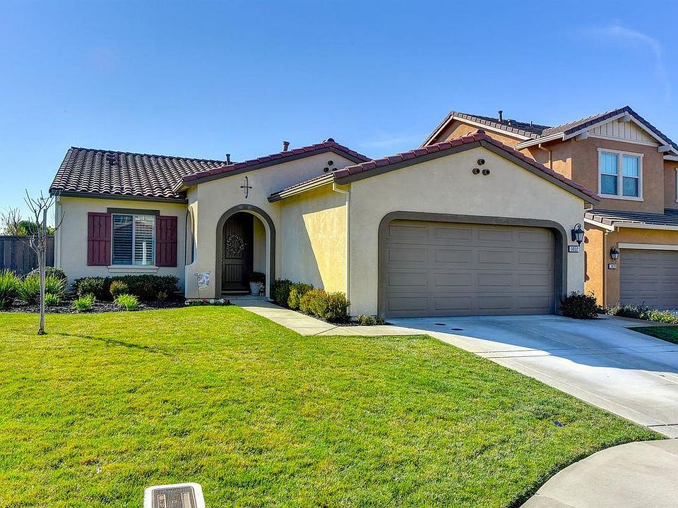 1st image of 3032 Ferncliff Way