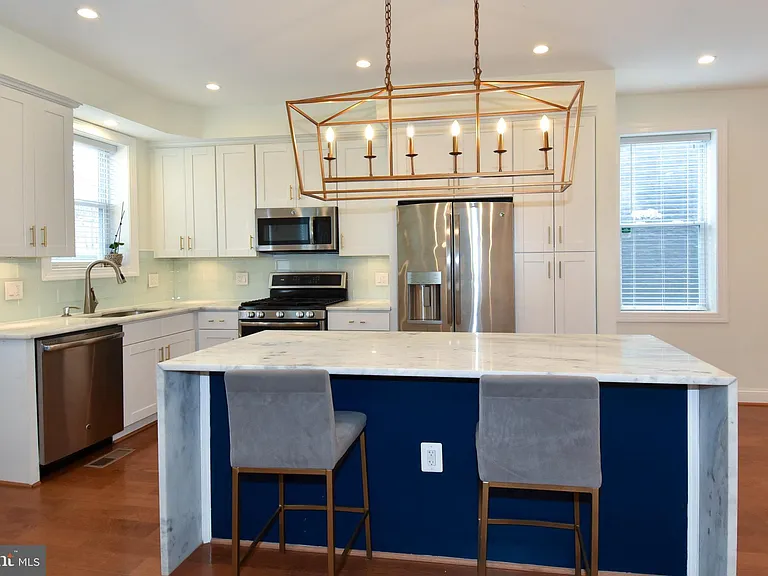 1117 Montello Ave NE — Photo 10