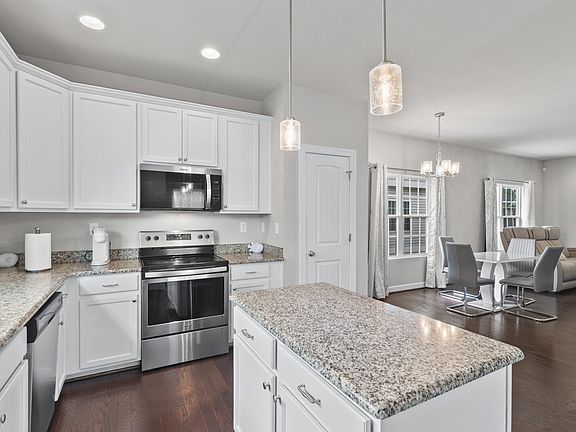 5th image of 1541 Ocean Garden St