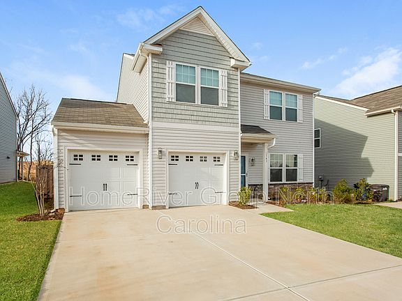 3rd image of 143 Clove Hitch Dr