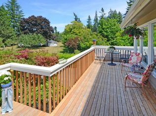 29350 Beach Dr NE, Poulsbo, WA 98370