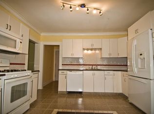 209 Sheridan St #2ND, Bridgeport, CT 06610