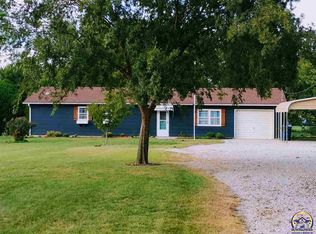 1422 East St, Osage City, KS 66523