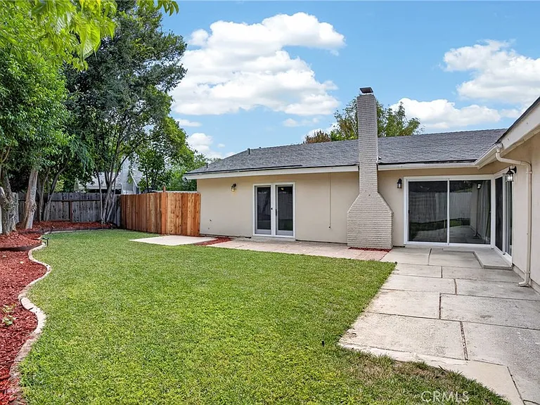 24441 Denise Pl — Photo 11