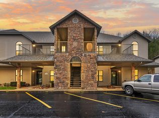 7845 Cozy Cove Rd, Branson, MO 65616