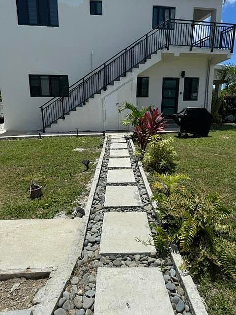 1st image of 47 Two La Grande Princesse Cir H