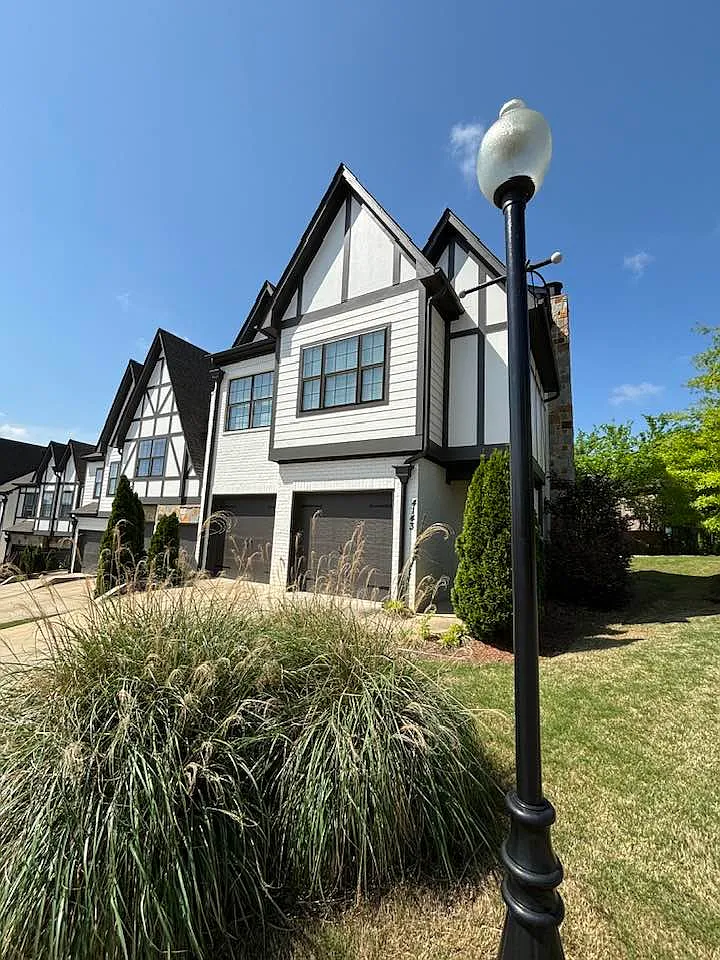 4143 Lennox Way - Lot 35 Bldg 5 — Photo 2