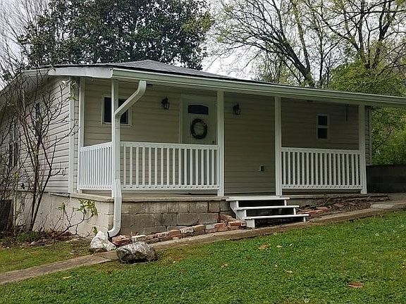 2nd image of 309 Sweetland Dr