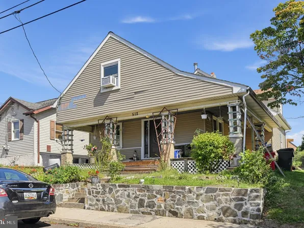 512 Elm St, Stowe, PA 19464
