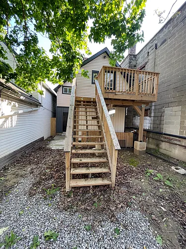 759 Barton St E Photo 1