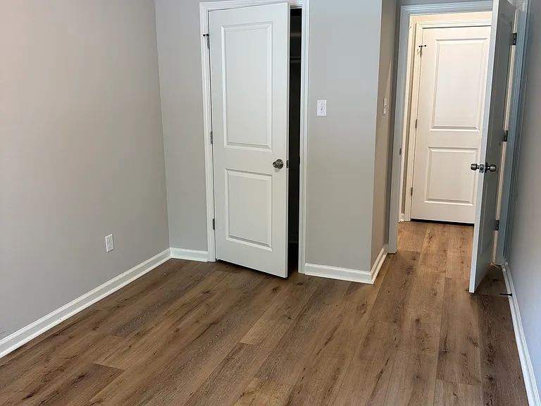 214 Kenwood Rd #1 — Photo 10