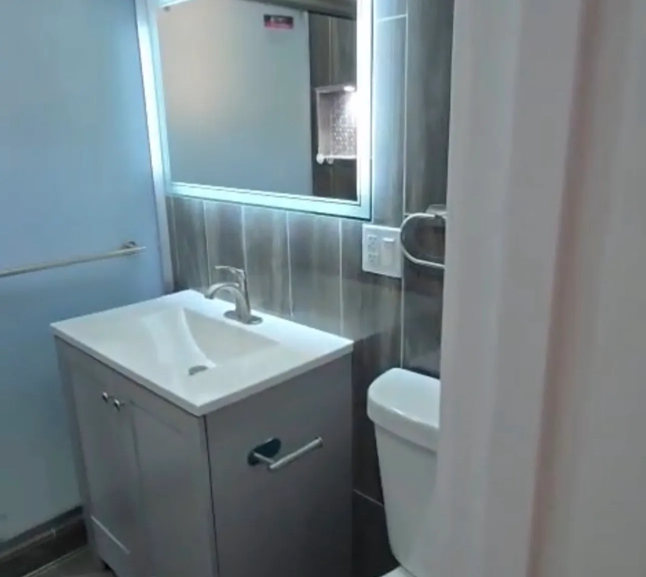 4 bed, 1764 sqft, $700 — Photo 3