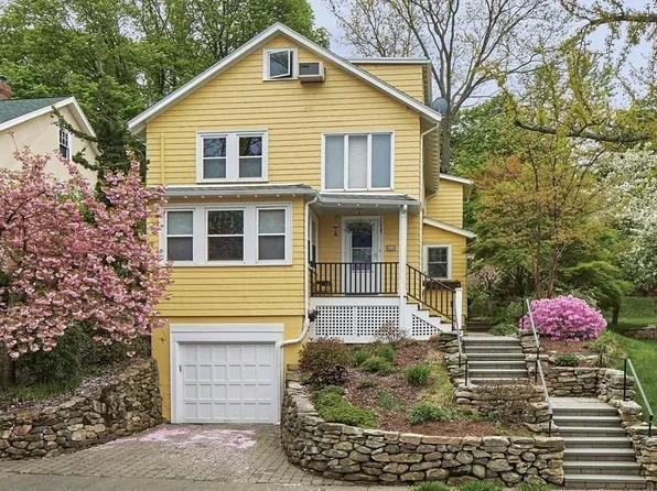 264 Mason Ter, Brookline, MA 02446