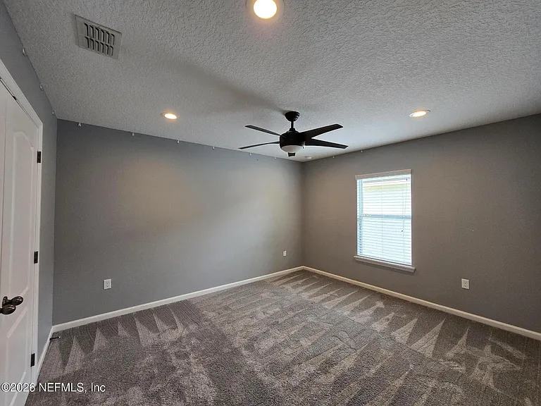 180 Thornloe Dr — Photo 47
