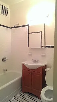 Rented by Gallery Real Estate Group, LLC | media 33