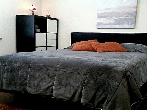 4th image of 2503 23rd St #3A