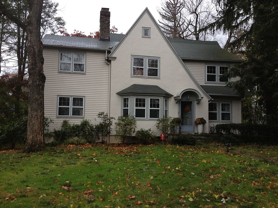 1st image of 9 Huntington Ave