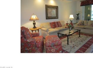 900 L Ambiance Cir #105, Naples, FL 34108