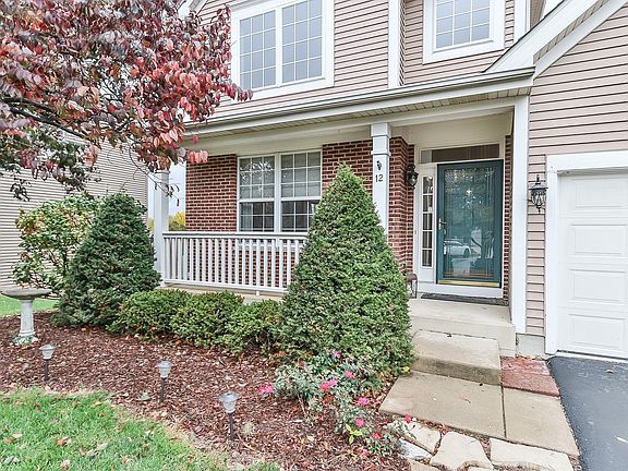 2nd image of 12 Winterberry Ct