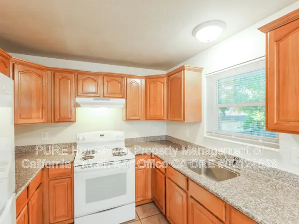 1402 Washington St APT 2, Calistoga, CA 94515