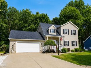 6968 Richwood Dr, Conneaut, OH 44030